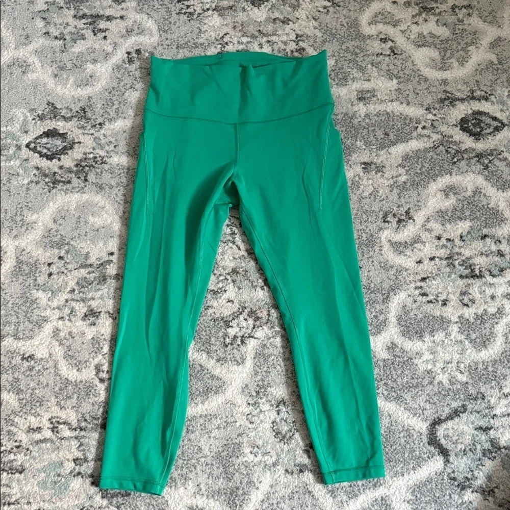 Lululemon Wunder Train High-Rise Tight with Pockets 25